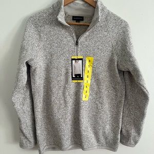 Quarter zip pullover